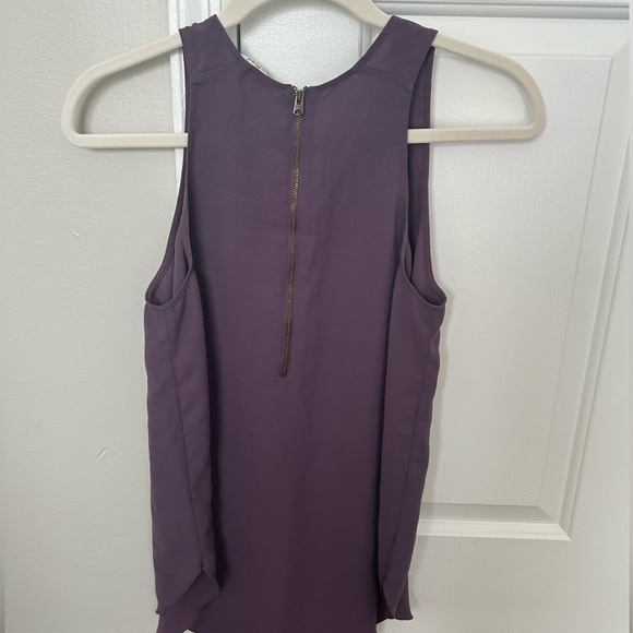 Aritzia Wilfred Tank - Picture 3 of 3